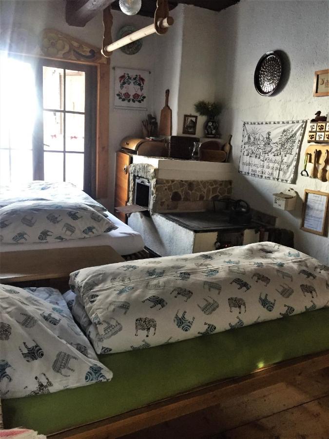 Romantická drevenica Liptovská Osada Esterno foto
