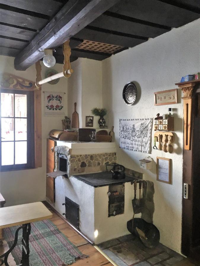 Romantická drevenica Liptovská Osada Esterno foto